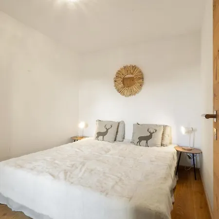 Arsa 15 Apartment
