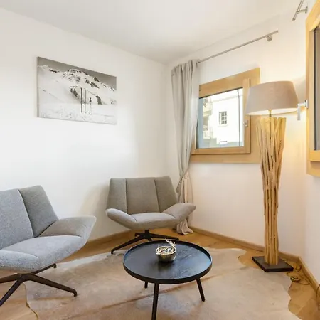 Arsa 15 Apartment